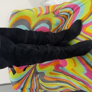 Sam Edelman Black Suede Boots w/ Silver Accents SZ 6